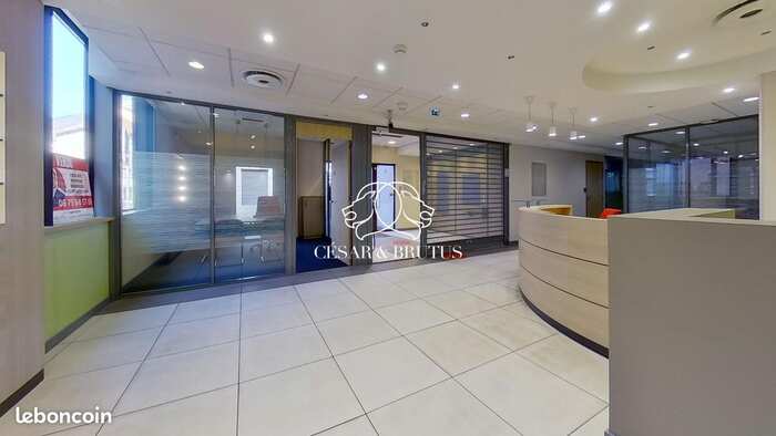 Bureau de l entree